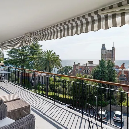 Superbe 3 Pieces Avec Vue Mer Panoramique Et Piscine * Cannes